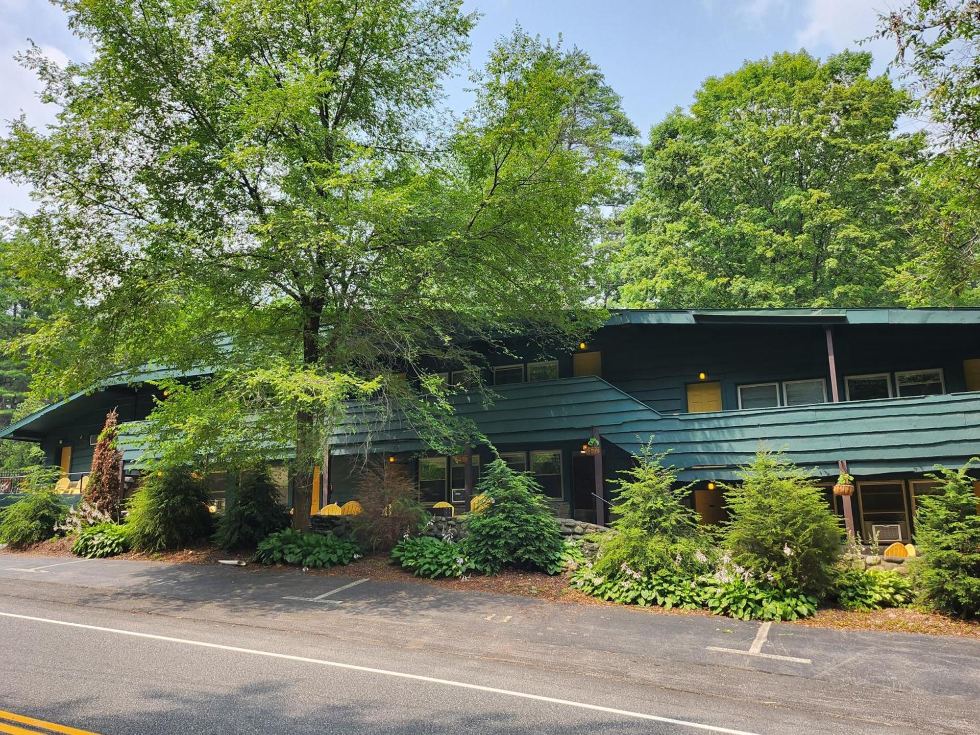 Adirondack Diamond Point Lodge Lake George Exterior photo